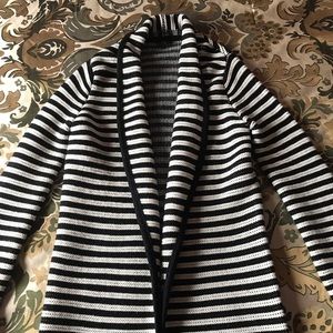 Knitted long cardigan